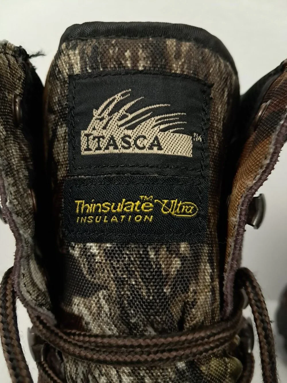 Itasca camo boots